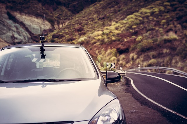 Le dashcam et les cameras embarquees : quelles utilisations au niveau des assureurs et des autorites ?