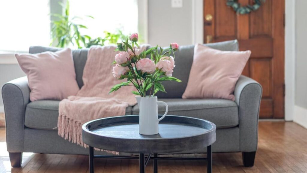 Les fleurs : un atout pour une decoration pleine de vie et toute en subtilite